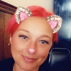 Meet your Posher, Gina